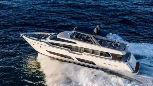 Ferretti Yachts 850：法拉帝游艇近50年來的又一杰作