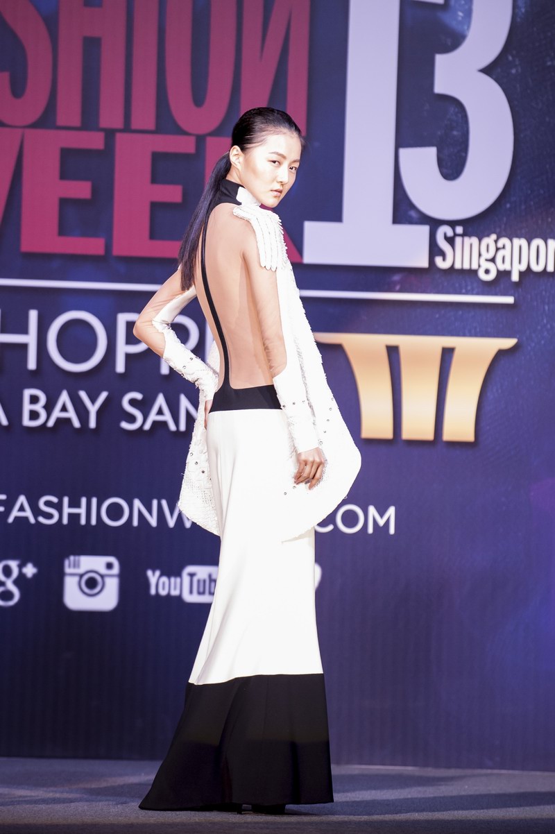 濱海灣金沙購物商城FIDé Fashion Weeks世界頂級(jí)2013時(shí)裝周