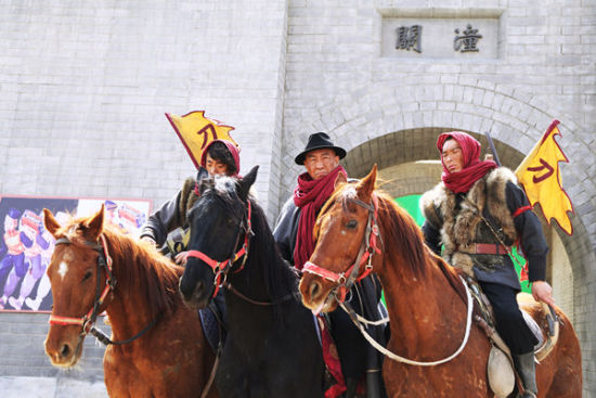 電視劇《兵出潼關(guān)》全集劇照