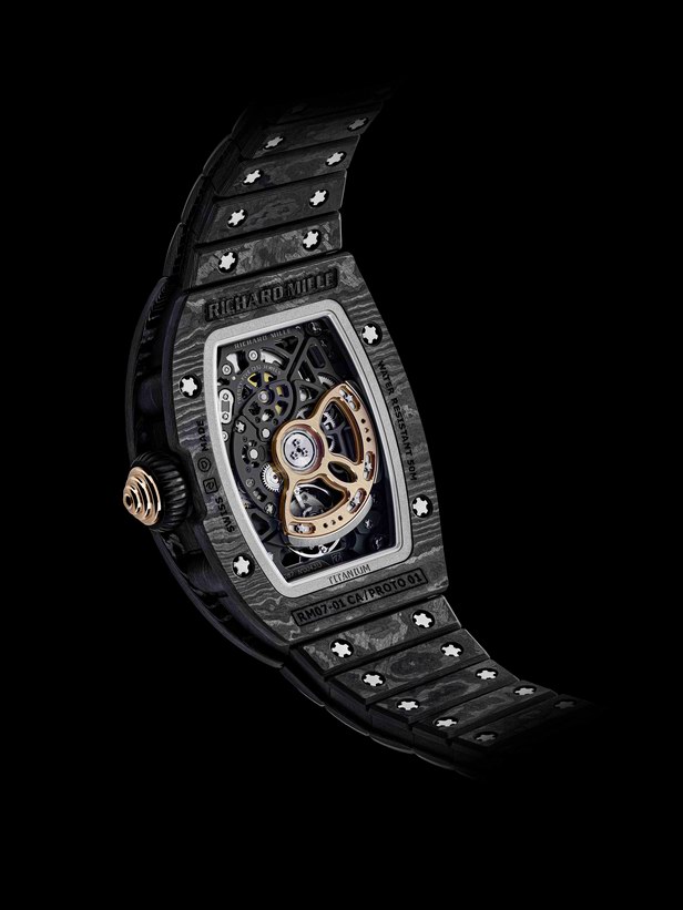 RICHARD MILLE 經(jīng)典的RM 07-01女士腕表系列