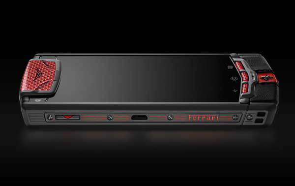 VERTU Ti Ferrari 限量版奢華手機接受預定