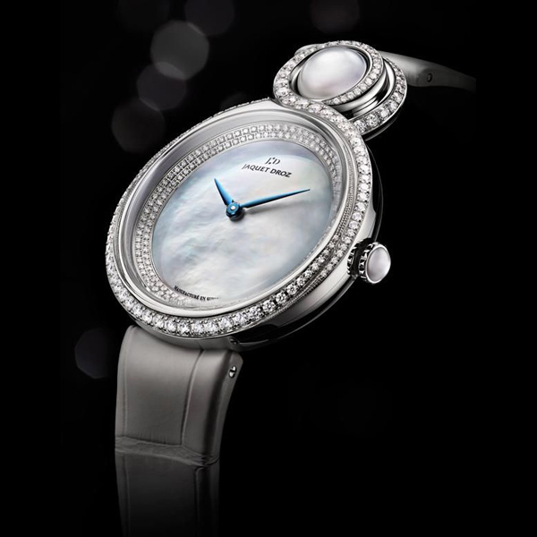 Jaquet Droz 優(yōu)雅8腕表獻(xiàn)禮最美時(shí)光