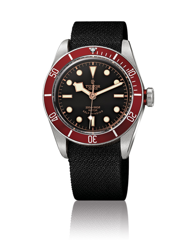 Tudor Heritage Black Bay 運(yùn)動(dòng)季潛水腕表