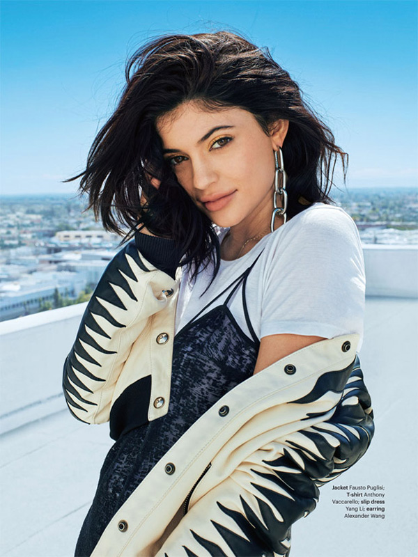 Kylie Jenner《Glamour》英國版2016年6月號(hào)