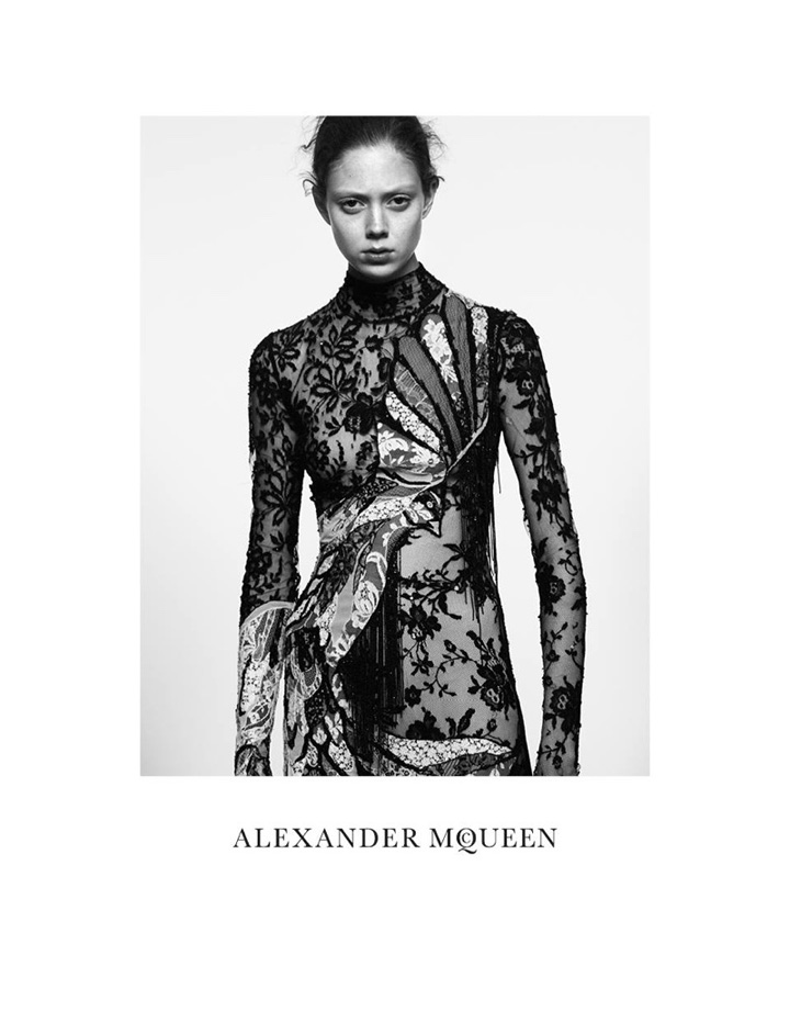 Alexander McQueen 2016春夏系列廣告大片