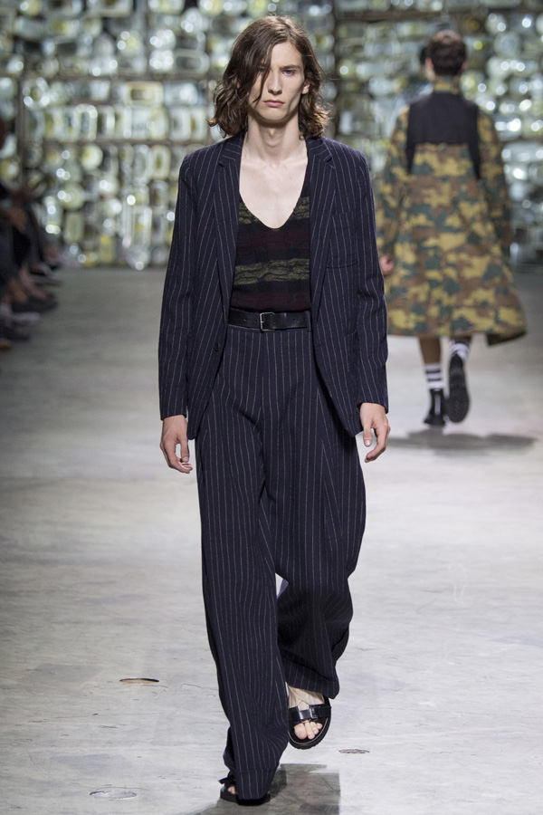 Dries Van Noten 2017春夏男裝流行發(fā)布