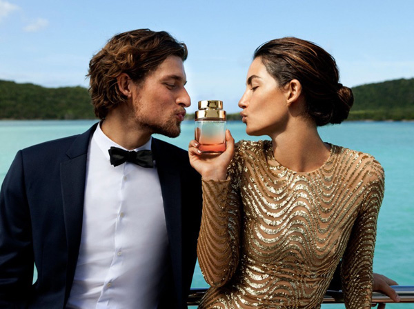 Lily Aldridge 代言Michael Kors香水廣告