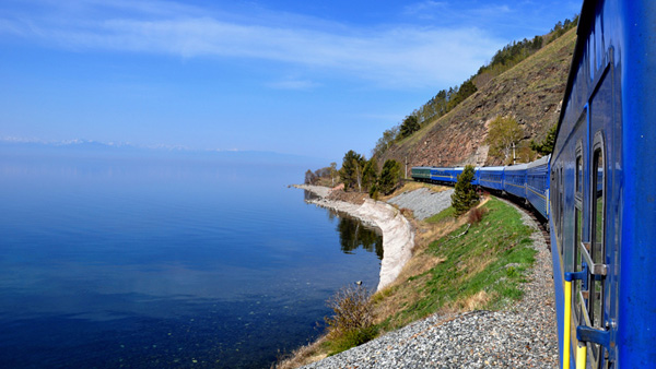 慢旅游：一張火車(chē)票看盡最美的風(fēng)景