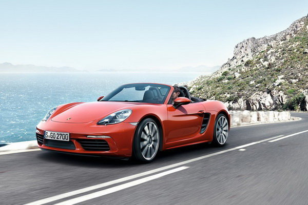 保時捷發(fā)布718 Boxster 入門級敞篷官圖