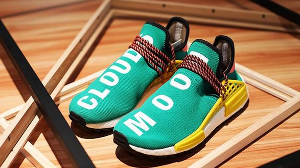 如何鑒別Pharrell x adidas 聯(lián)名系列 品牌授權有貨同步發(fā)售