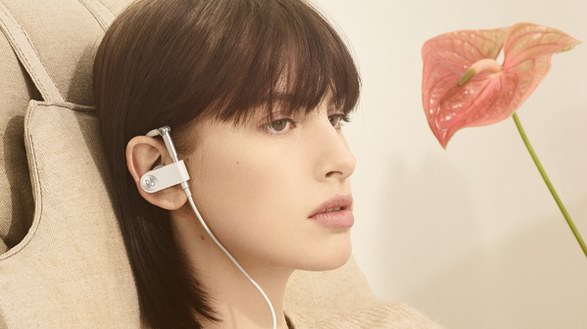 B&O PLAY發(fā)布全新Earset ： Bang & Olufsen經(jīng)典設(shè)計的進化