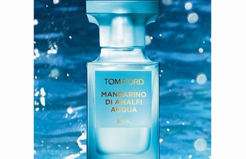 跟著TOM FORD“穿”上私人海島香，沉醉于夏日陽光??！