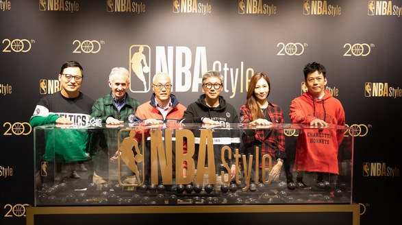 NBA潮流服裝店推出全新NBA Style標(biāo)志，專注時(shí)尚生活領(lǐng)域