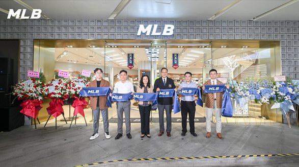 MLB品牌中國大陸地區(qū)首家潮流旗艦店開業(yè) 解鎖滬上潮奢生活新?lián)c(diǎn)