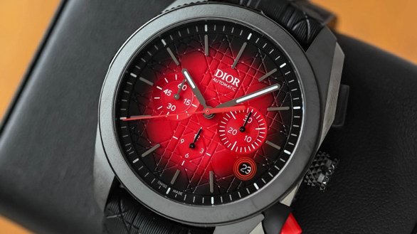 迪奧Dior Chiffre Rouge 計(jì)時(shí)碼表,打破“時(shí)尚手表”的標(biāo)簽