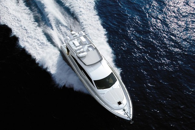 法拉帝 Ferretti 690 游艇