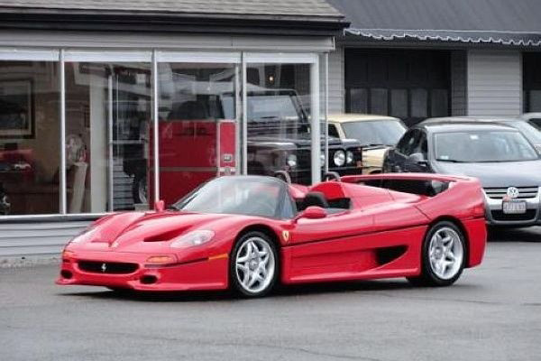 法拉利限量旗艦「Ferrari F50」正于美二手網(wǎng)站拍賣