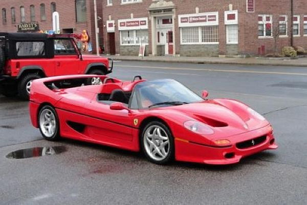 法拉利限量旗艦「Ferrari F50」正于美二手網(wǎng)站拍賣