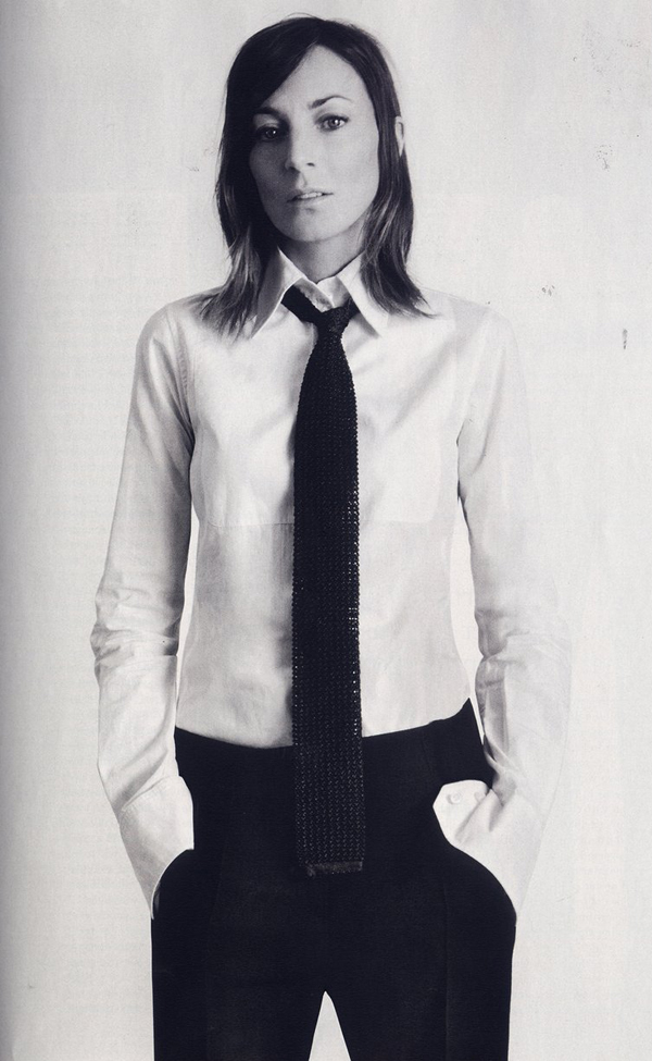 Phoebe Philo：引領(lǐng)時尚的英國設(shè)計師