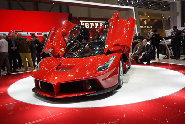 LaFerrari 旗艦超跑已擄獲千位潛在買家的心