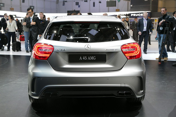 奔馳于日內(nèi)瓦車展發(fā)表「A45 AMG」高性能掀背車